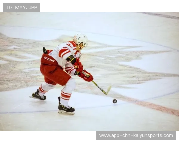 冰球前锋一条龙破门，评论区直接刷屏