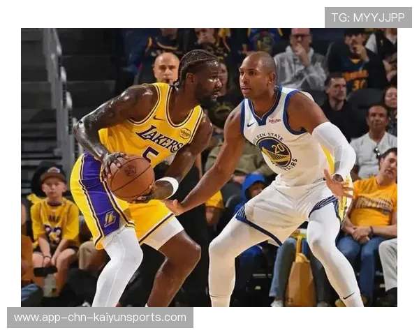 湖人队在季后赛争夺途中稳扎稳打，湖人队在季后赛争夺途中稳扎稳打的是谁